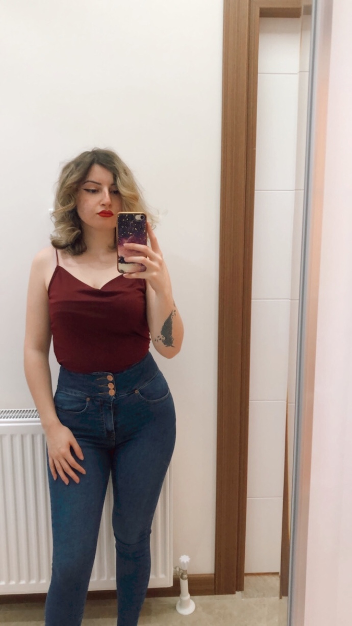 Hangi kıyafet güzel sizce?