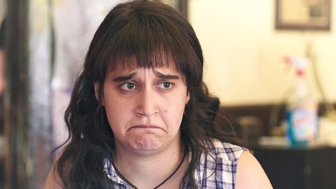 22 yaşındayım sevgilim bile yok, evde mi kaldım?