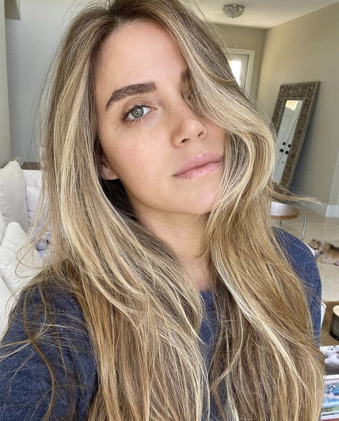 Ceyda Ateş güzel mi?