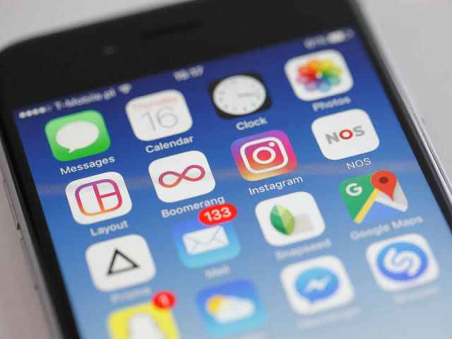 Telefonunuzda olmadan yaşayamayacağınız herhangi bir uygulama var mı?