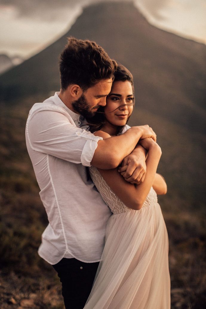Kadınlar neden ayrıldığı adama hakaret eder erkekler etmez?