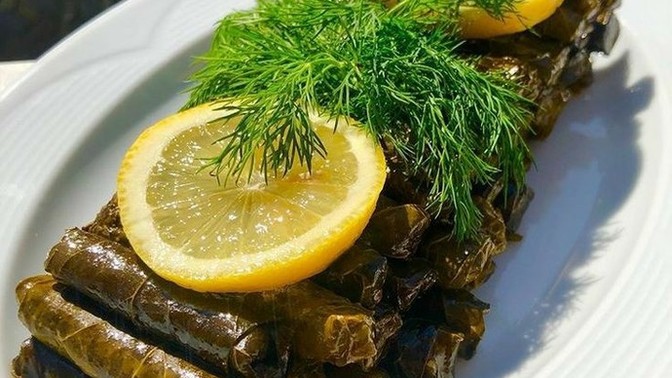 Sarmanın ve biber dolmasının yanına ne tatlısı gider?