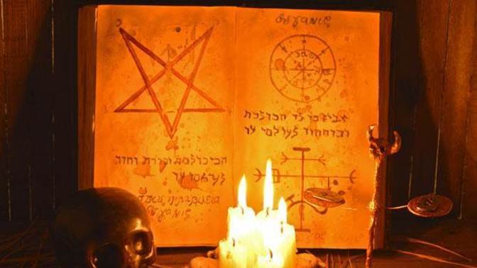 Sevgiliniz satanist olduğunu söylese ne tepki verirdiniz?