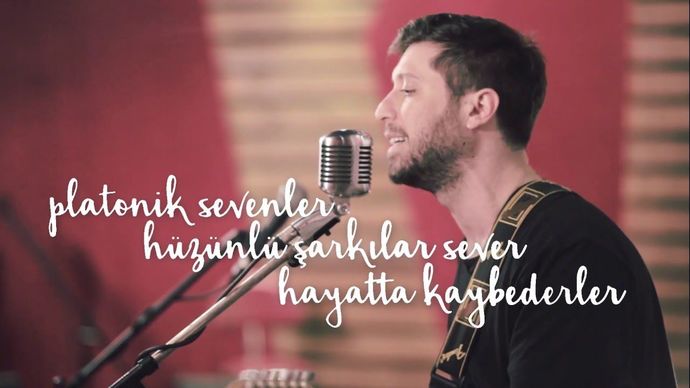 Platonik sevenler, özgüvensiz midir?