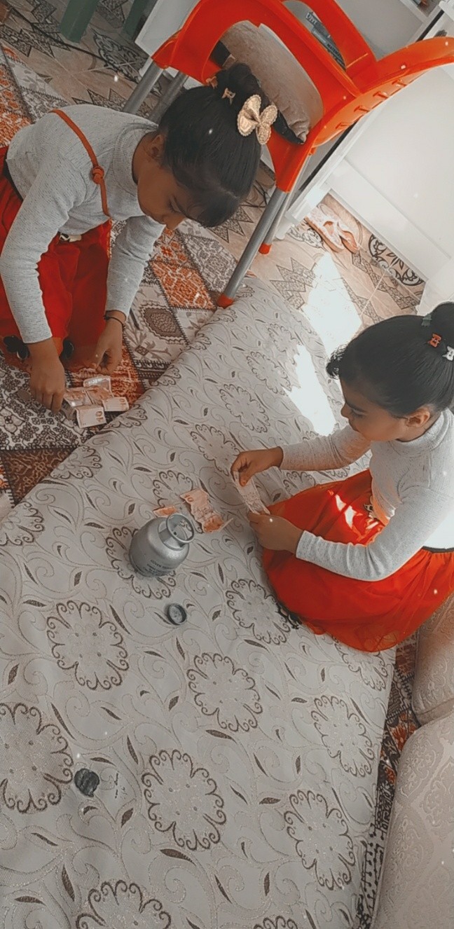 Bayramı bayram yapan şeylerin fotoğraflarını atar mısın?