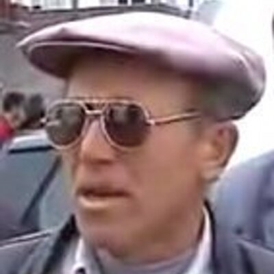 Gözlük insana bilge bir hava mı katıyor?