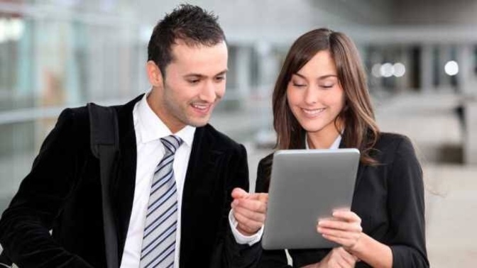 Satış temsilcisinin, tablet kullanması ne gibi avantajlar sağlar?