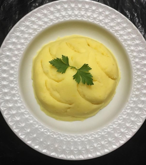 Patates püresine kaşar koyulur mu?