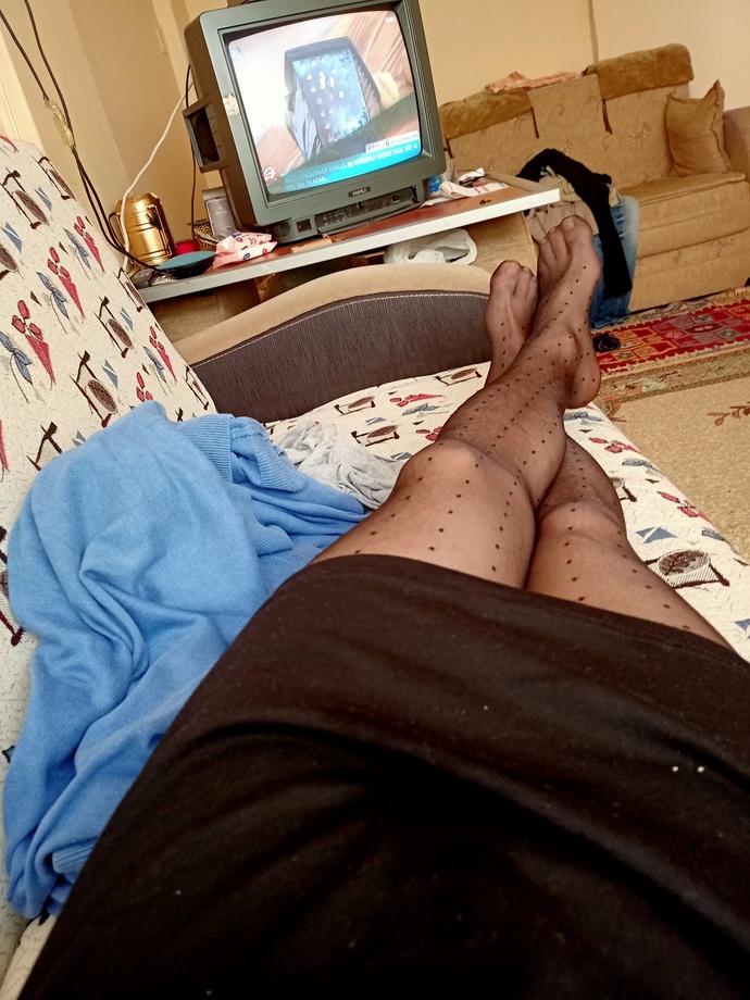 Kızlar, Derdimi kimseye anlatamam kadın olmak istiyorum ne dersiniz?