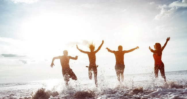 Kısıtlamaların bitişine az kaldı! Kimler hemen sonrası için tatil planı yaptı?
