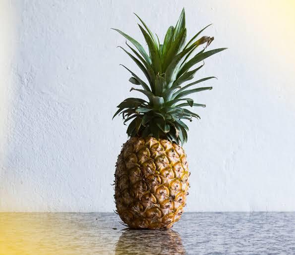 Hayatınızda hiç ananas yediniz mi? Nasıl yeniyor kabuğu falan?