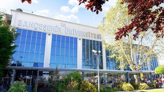 Bahçeşehir Üniversitesi yüzde 50 burslu yapay zeka bölümünü kazanırsam nasıl olur?