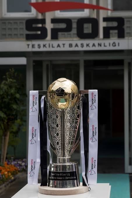 Dev final, son maçlar! Şampiyon kim olacak?