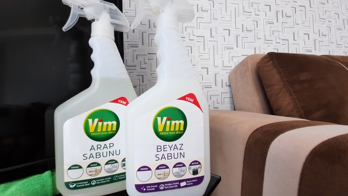 Halıdan sarımsak kokusu nasıl çıkar?