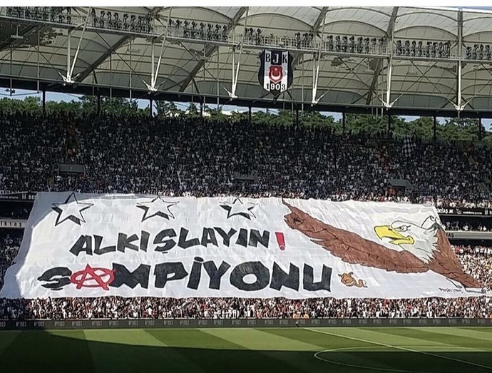 Süper Lig'de şampiyon Beşiktaş! Ne düşünüyorsunuz?