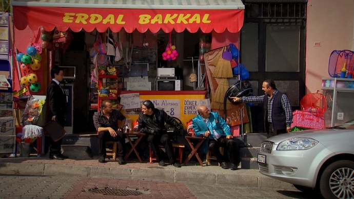 Her sabah bakkaldan alınan klasik ürünler nelerdir?