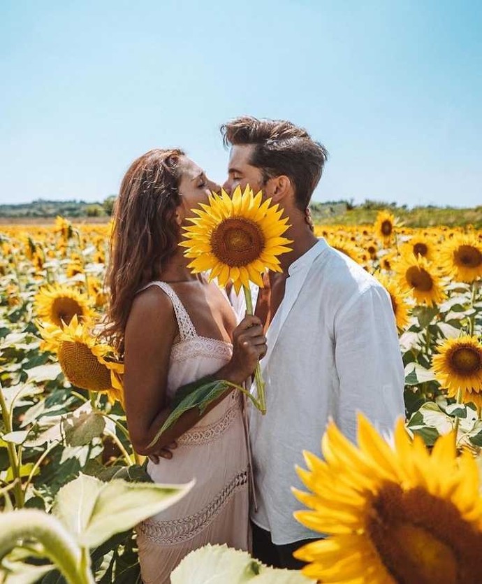 Evli çiftler birbirine günaydın mesajı atabilir mi?