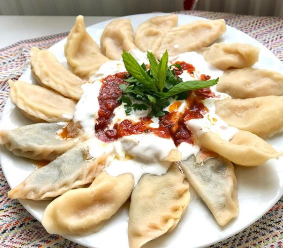 Tavsiye ettiğiniz yöresel yemek hangisi?