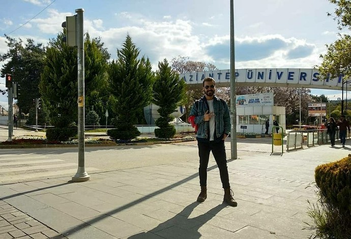 Sitede cidden yakışıklı var mı foto atın yorumlayayım?