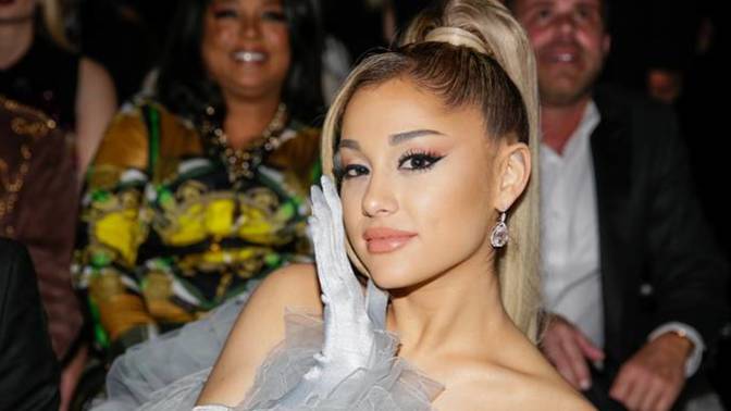 Ariana Grande ve Dalton Gomez’in düğününde 20 davetli vardı! Sence 20 kişiyle düğün olur mu?