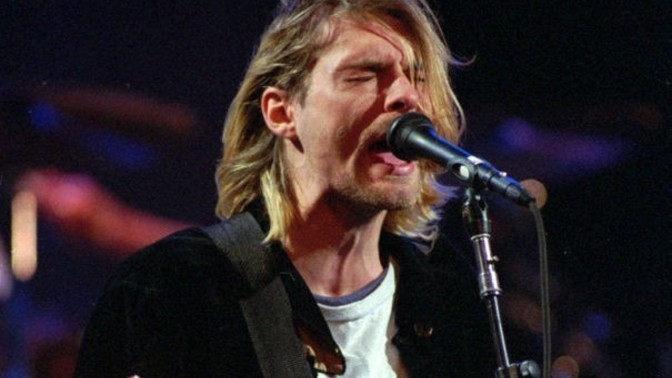 Kurt Cobain’in saçları açık artırmada satıldı! Siz vefat eden, yaşayan bir ünlünün saçlarına para vererek talip olur musunuz?