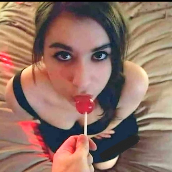 Lolipop yiyen kişi size seksi gelir mi?