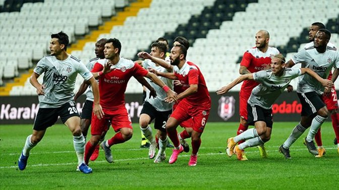 Beşiktaş ikinci kupasını da aldı! Ne düşünüyorsunuz?