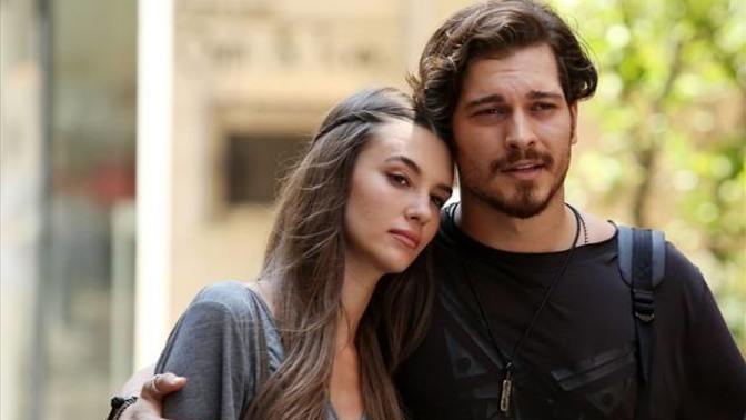 Bir film/dizi çekecek olsanız başrolde hangi oyuncuyu oynatmak istersiniz?