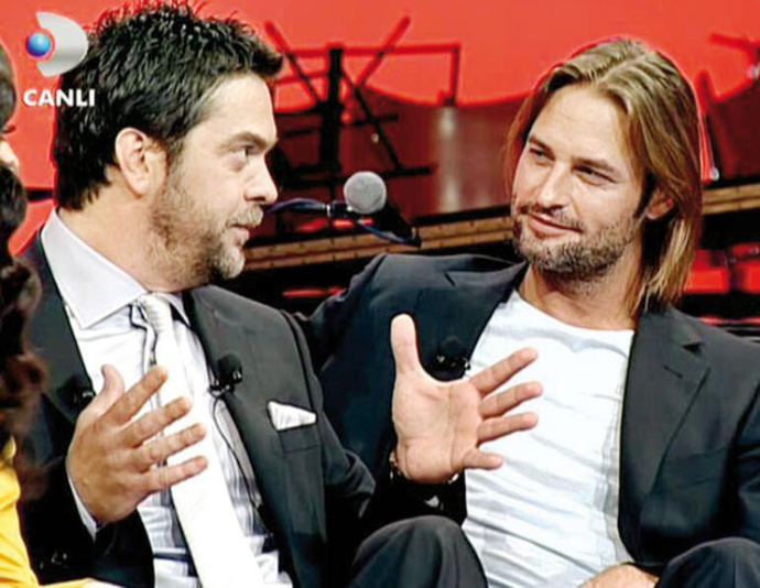Jackson wang'mı brad pitt'mi daha yakışıklı?
