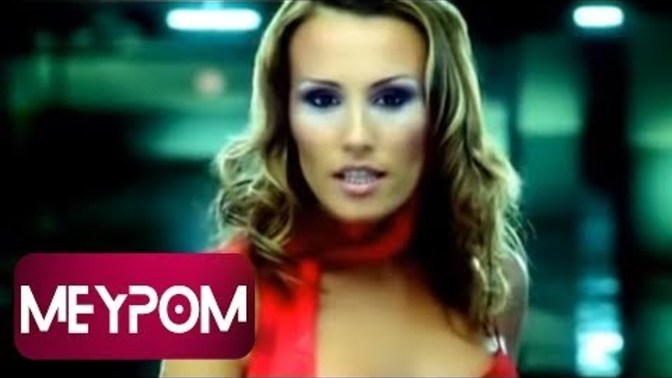 En sevdiğiniz Şarkı’dan bir Söz yazar mısınız 🎶 ?