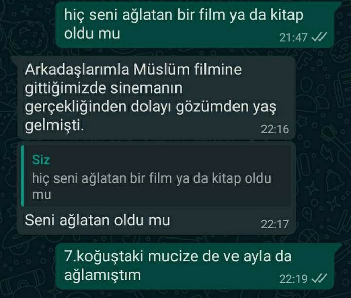 Arkadaşlar bu cocuk benimle konusmaya isteksiz mi gercekten yoksa simarmis ilgimden?