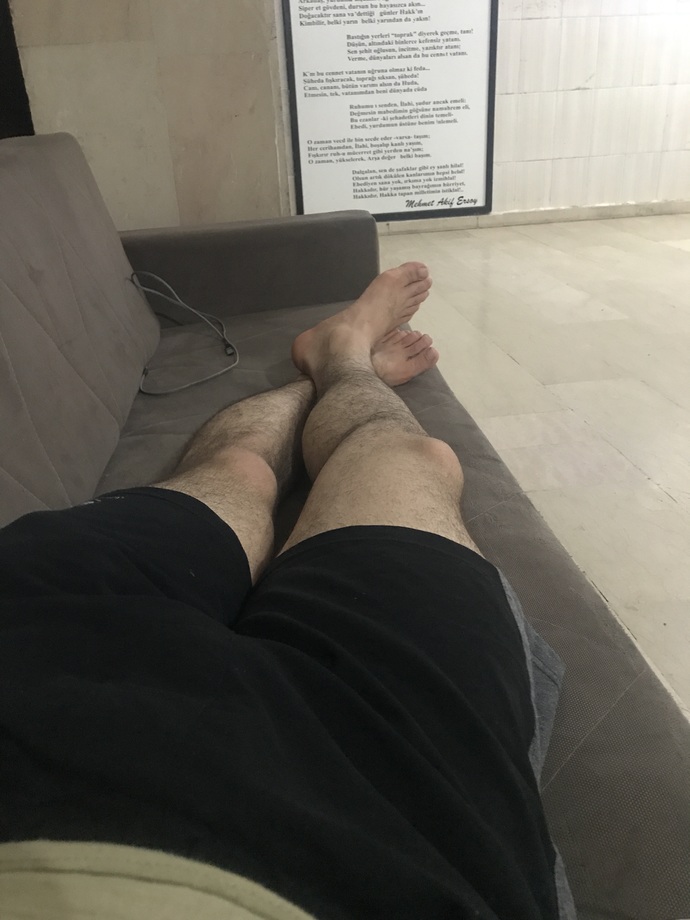 Şu an üzerinizde ne tür kiyafet var?