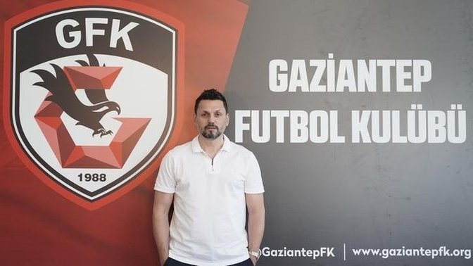 Gaziantep FK Erol Bulut ile 3 yıllık sözleşme imzaladı, sizce Erol Bulut Gaziantep ile başarılı olabilir mi?