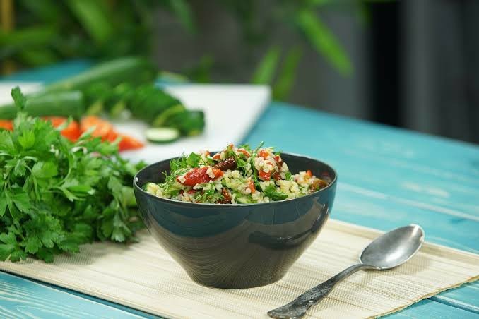Yaz ayında en çok hangi salata çeşitlerini tercih ediyorsunuz?