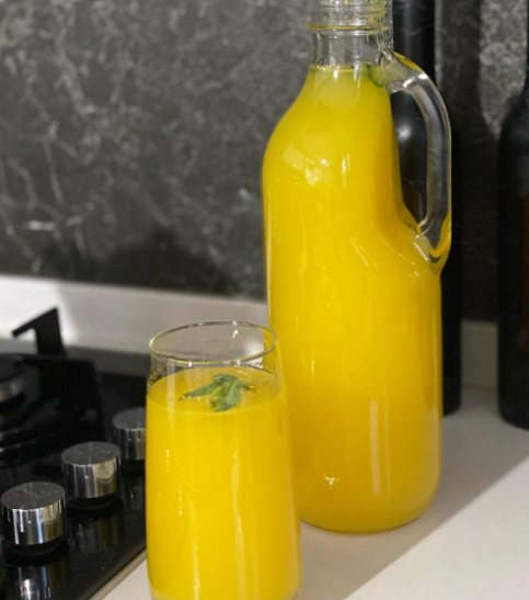 Şu sıcaklarda kola ve soda dışında önerebileceğiniz soğuk içecekler var mı?
