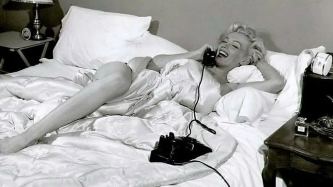 Gün içerisinde telefonla ortalama ne kadar süre konuşuyorsun?