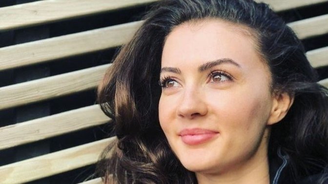 Burcu Özberk çok mu güzel?