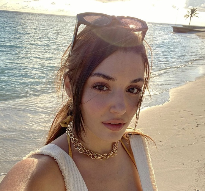 Kızlar, Hande Erçel’in göz şekli ne?