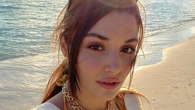 Kızlar, Hande Erçel’in göz şekli ne?