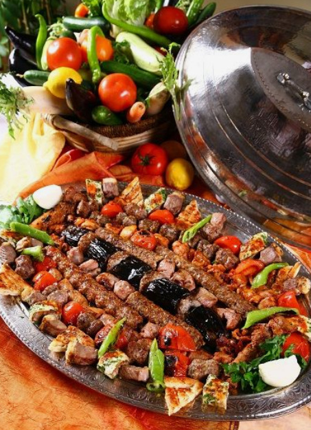 Mangal zamanı! Et şiş mi tavuk şiş mi?
