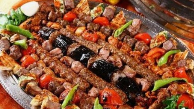 Mangal zamanı! Et şiş mi tavuk şiş mi?