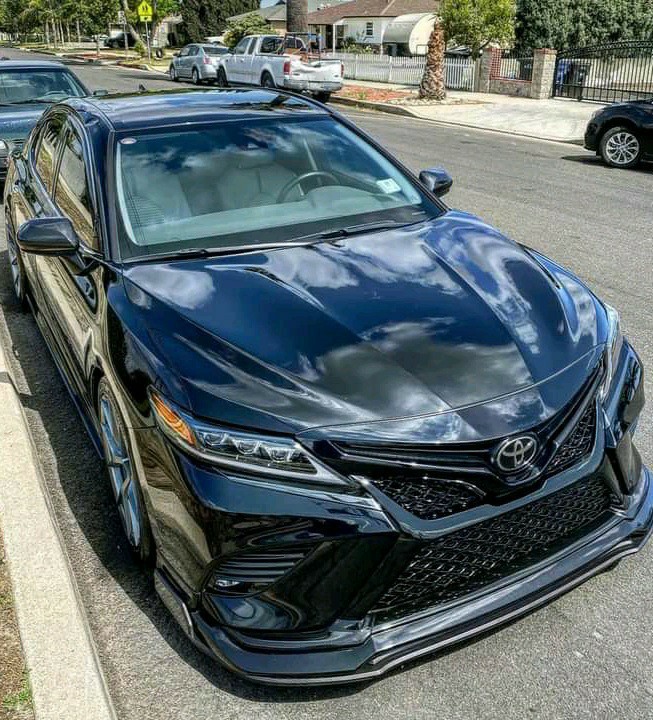 Araba alacağım, Toyota mı sizce Volkswagen mi?