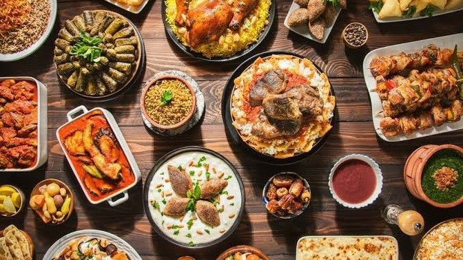 Akşam yemeğine davet edildiğinizde sofrada hangi yemekleri görmek istersiniz?