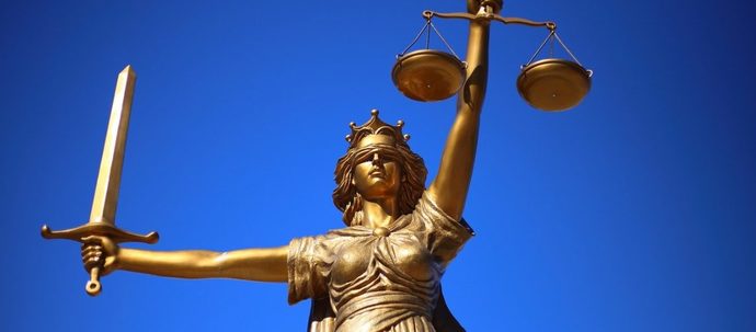 Adalet ve düzen tanrıçası Themis