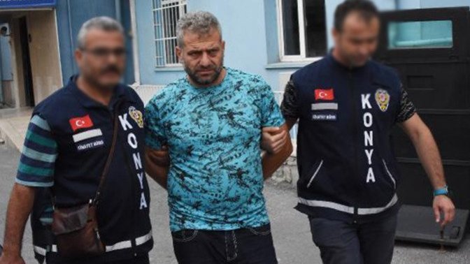 Eşini 46 bıçak darbesiyle öldürdü, ödül gibi ceza aldı! "Müebbet hapis cezası 18 yıla düşürüldü" Ne düşünüyorsunuz?