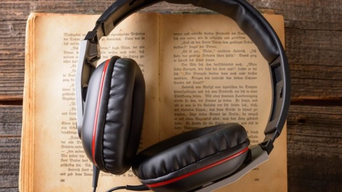 Sesli Kitap dinler misiniz? Sesli Kitaplar hakkında ne düşünüyorsunuz?
