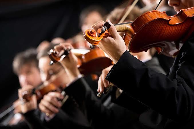 Orkestra şefi olsanız eski sevgilinize ilk hangi şarkıyı armağan ederdiniz?
