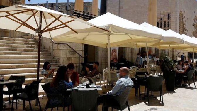 Avrupa'nın ilk sürü bağışıklılığı kazanan ülkesi olan Malta, maske kullanımını 1 Temmuz'da kaldırıyor! Türkiye ne zaman maskeden kurtulur?