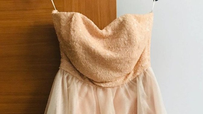 Bu elbise otel düğününde giyilebilir mi?
