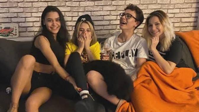 Arkadaş ortamınızda en çok hangi muhabbetler dönüyor?